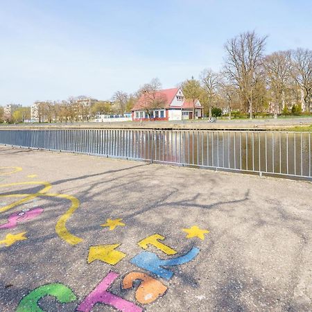 Appartamento Klimatyczny Apartament Przy Bulwarze Optima Kołobrzeg Esterno foto