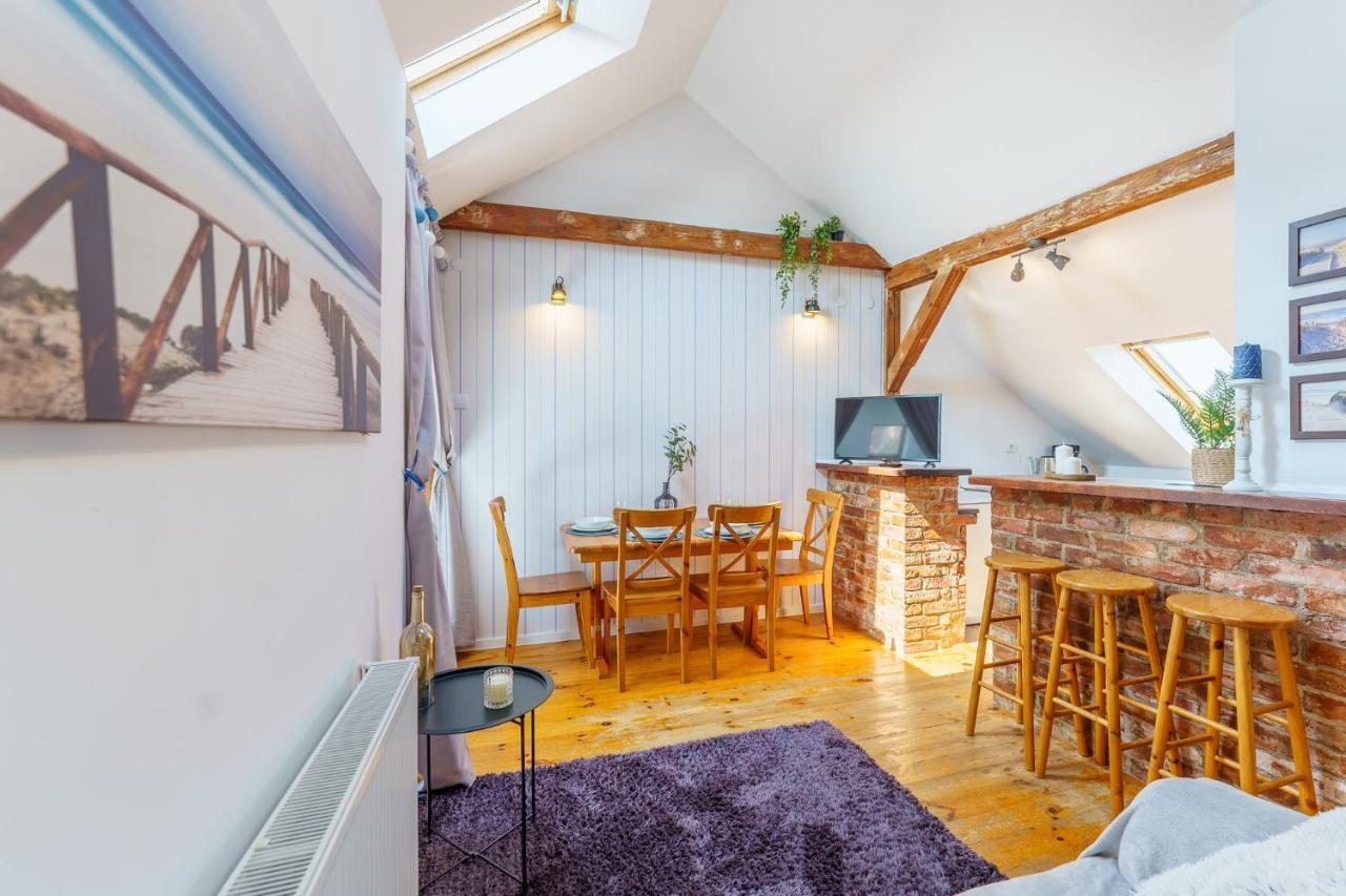 Appartamento Klimatyczny Apartament Przy Bulwarze Optima Kołobrzeg Esterno foto
